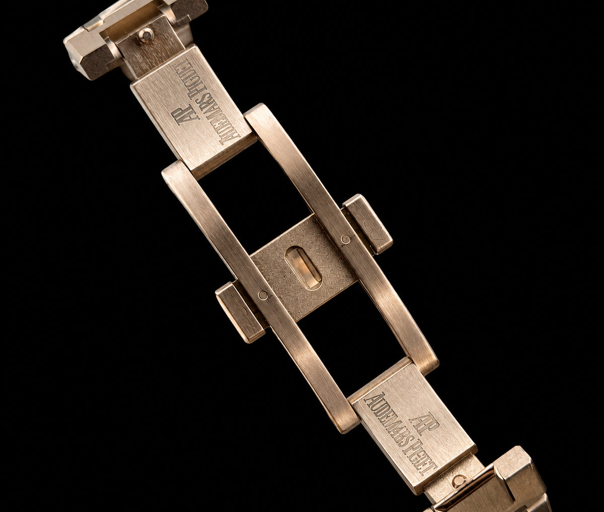 Royal Oak Calendario Perpetuo Oro Rosa y Azul Estelar