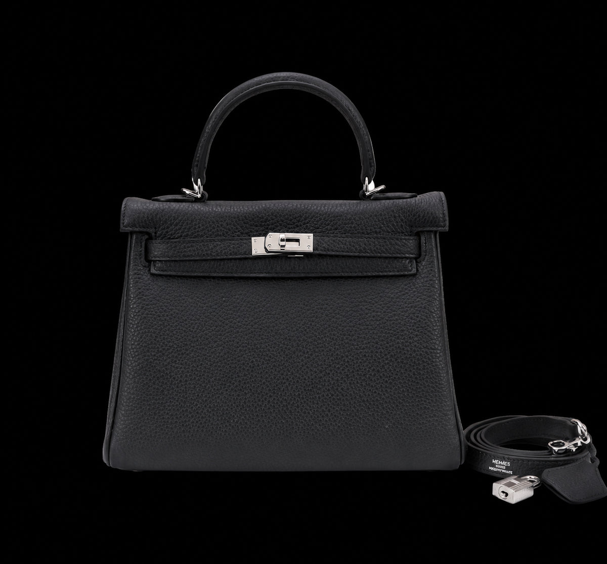 Bolso de Mano Negro Estructurado