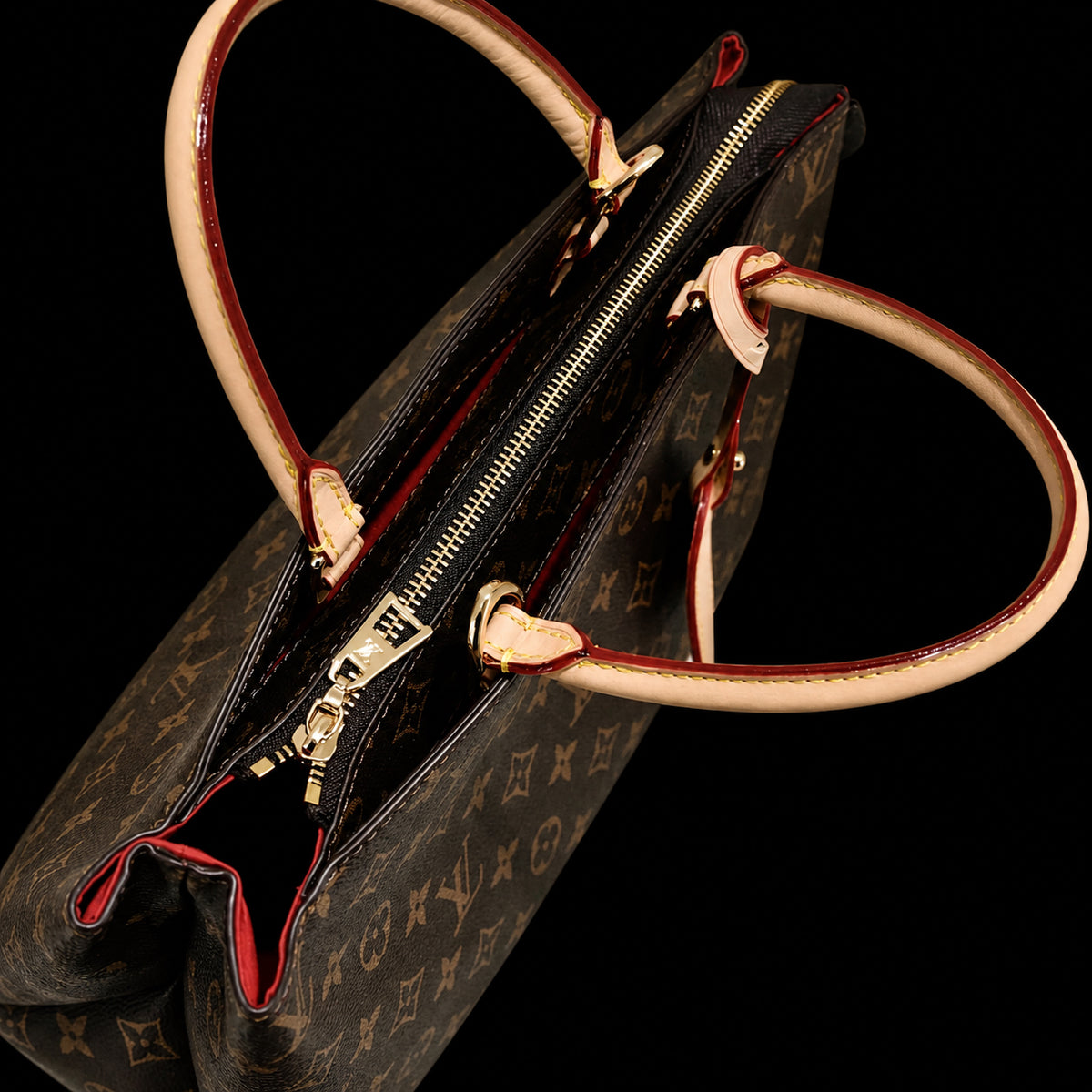 Louis Vuitton 35