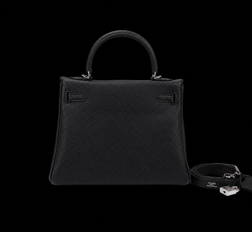 Bolso de Mano Negro Estructurado