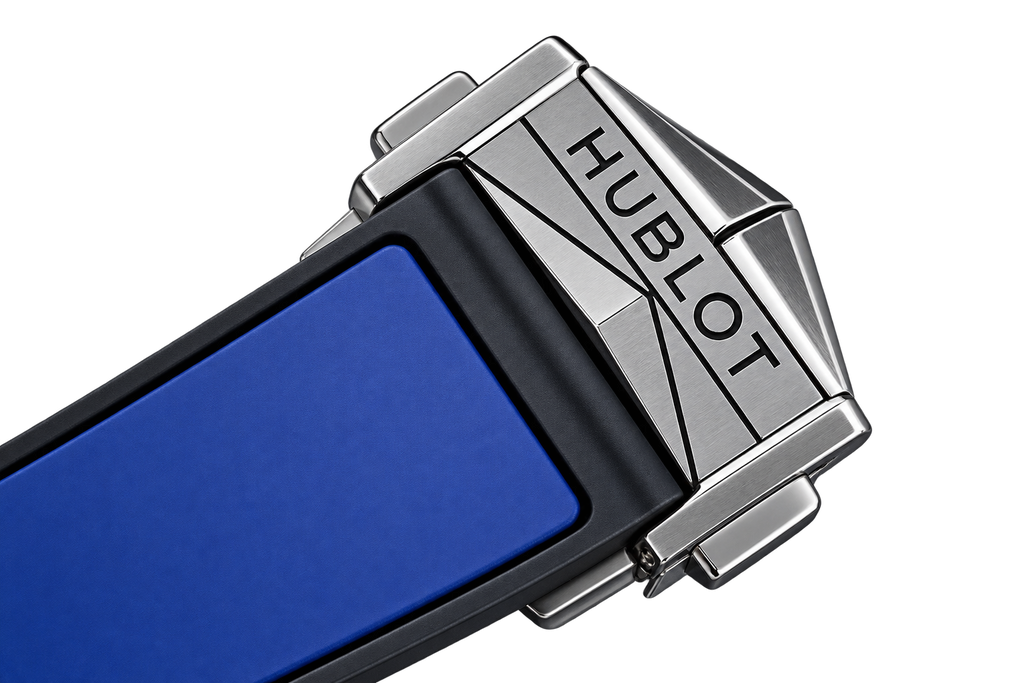 Reloj automático de lujo con esfera azul abierta.