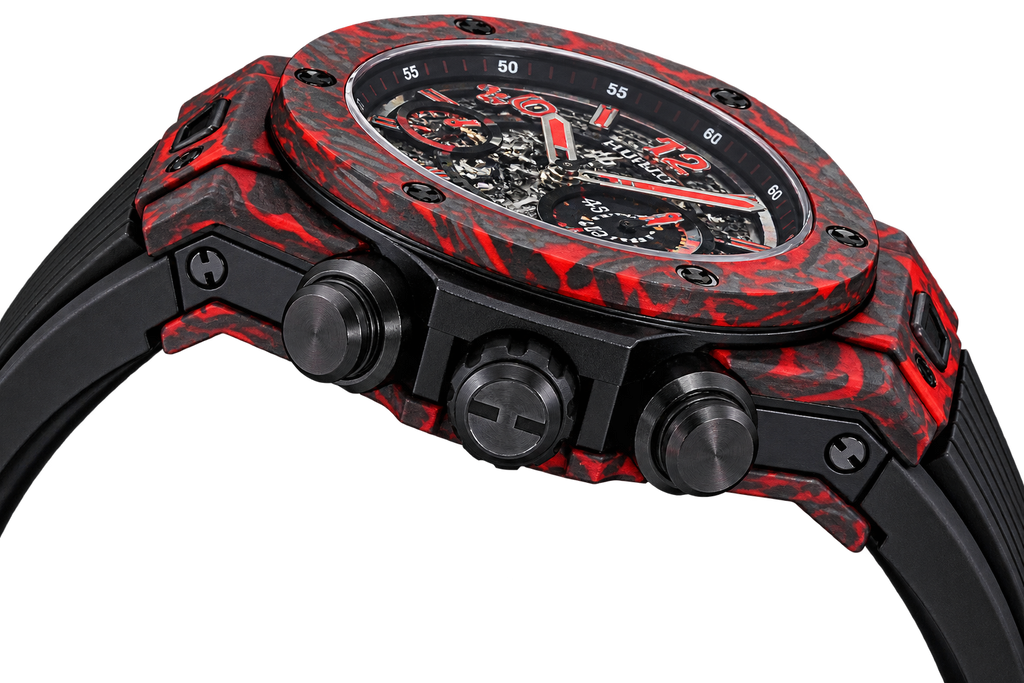 Reloj automático de lujo con esfera verde abierta.