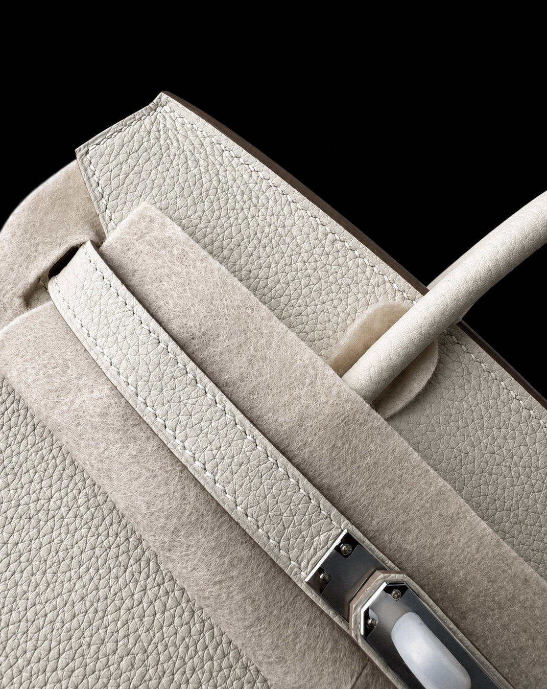 Bolso de Mano Beige Estructurado