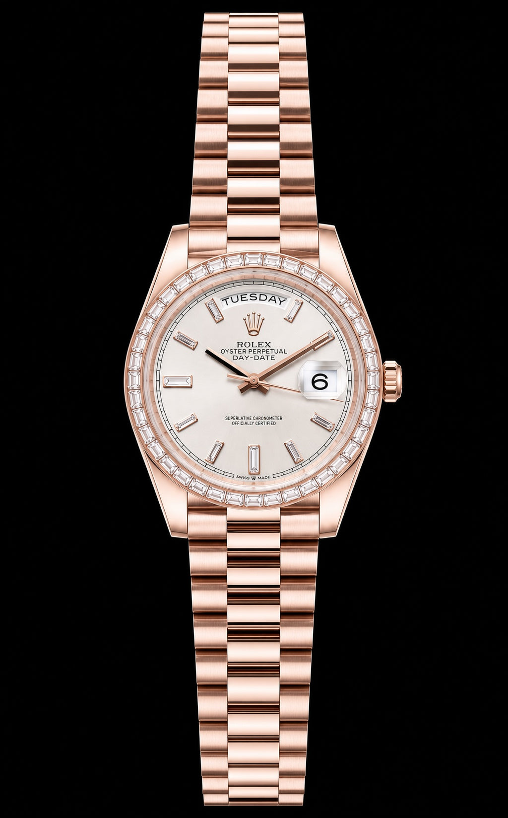 Day Date en color oro rosado con esfera blanca y detalles brillantes
